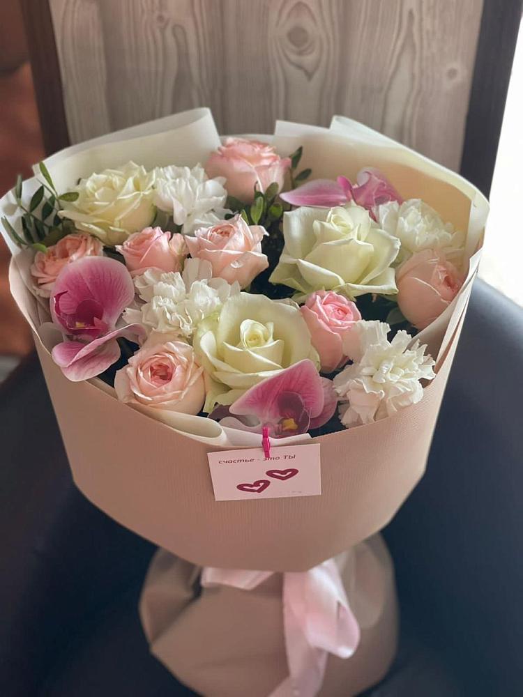 Букет цветов из: Орхидеи, Розы и Гвоздики в Глазуновке