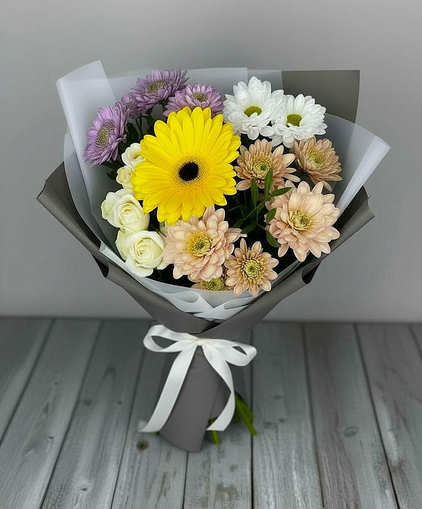 Букет цветов из: Розы, Герберы и Хризантемы в Глазуновке