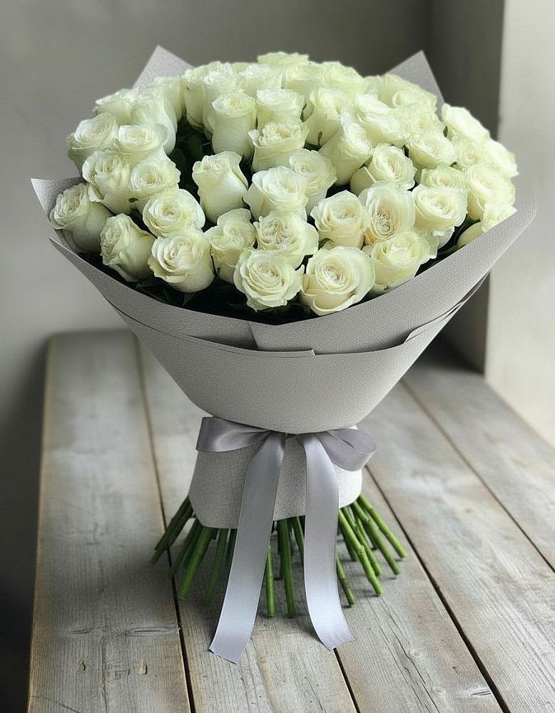 Букет 35 Белых роз в Глазуновке