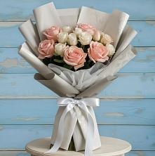 Букет цветов из:  Розы в Глазуновке