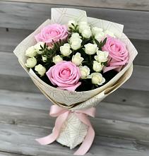 Букет цветов из:  Розы в Глазуновке