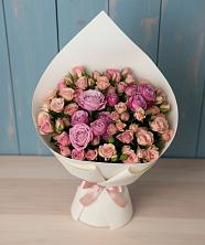 Букет цветов из:  Розы в Глазуновке